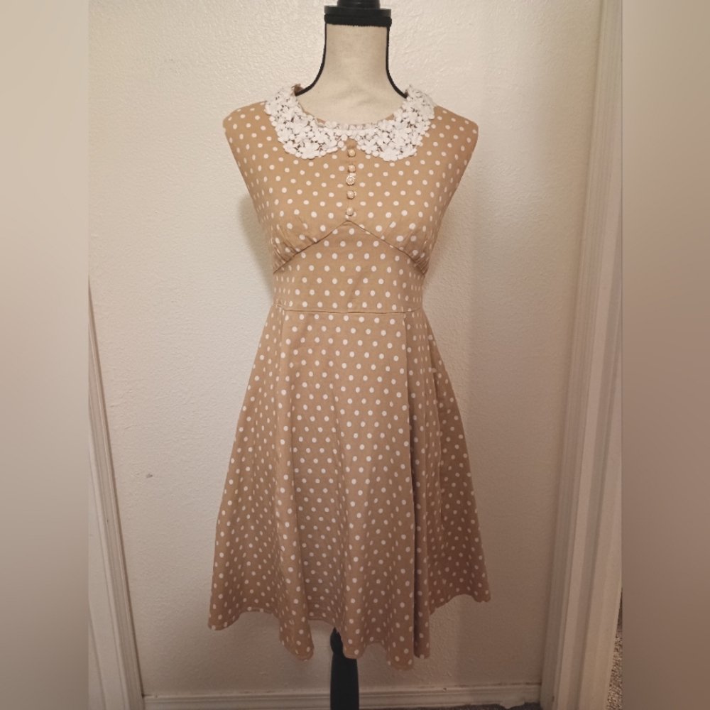 Vintage Style Swing Dress - Tan w/ White Polka Dots, Lace Collar